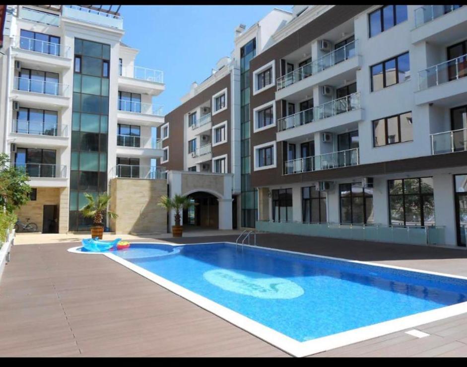 Apartman Kuba Primorsko Ngoại thất bức ảnh